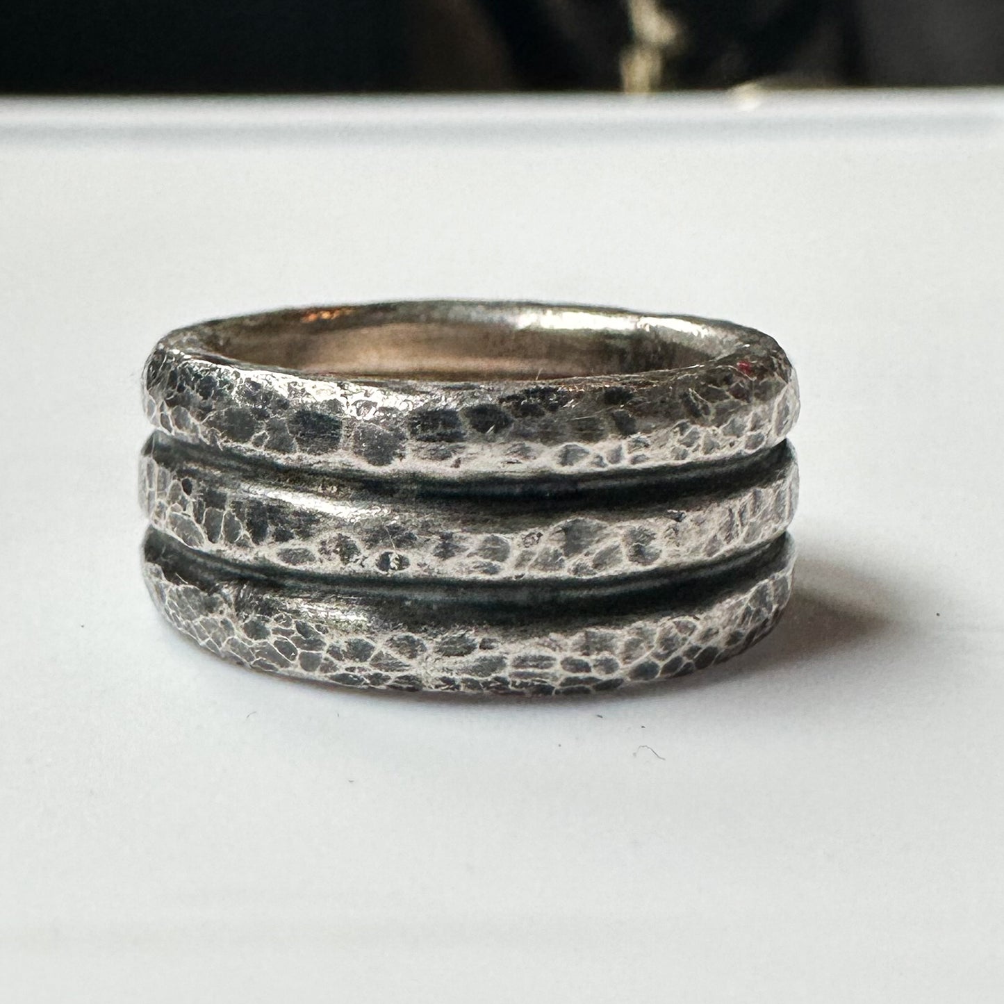 Deadstock Sterling Y2k Hammered Texture Band Stacking Ring Trending 925 Silver