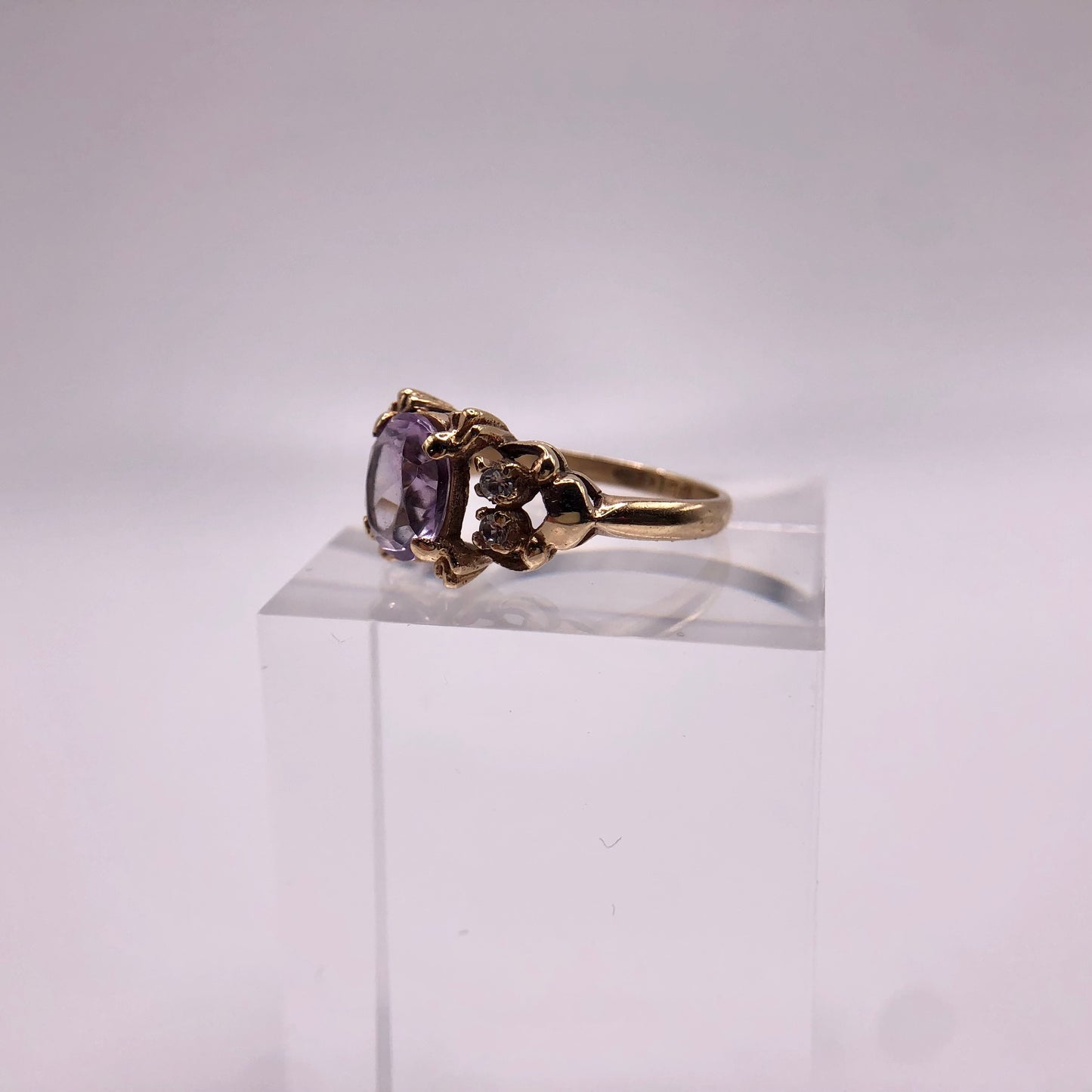 CPS Jewelry Co Victorian revival 1959-1960 Amethyst Glass Cocktail Ring