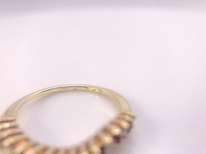 Vintage Wavy Garnet & Moissinite Stacking Ring